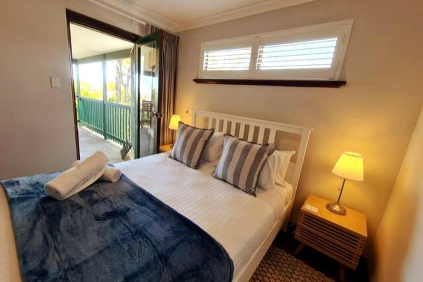 Summer Breeze - Holiday Or Business Apartment Perth Exterior photo