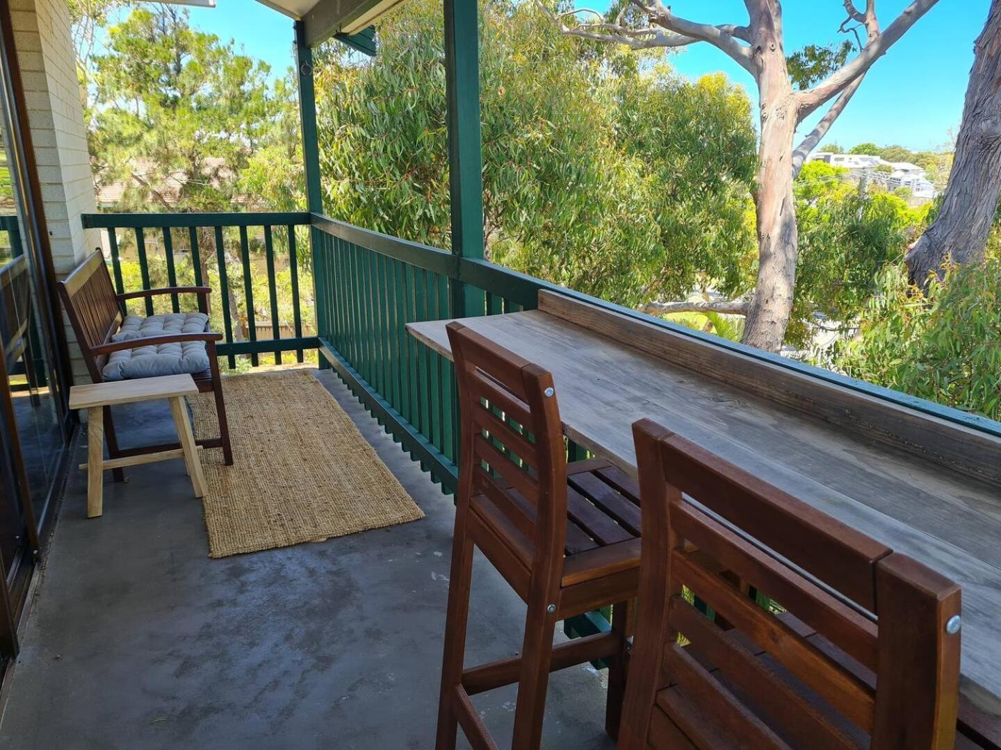 Summer Breeze - Holiday Or Business Apartment Perth Exterior photo